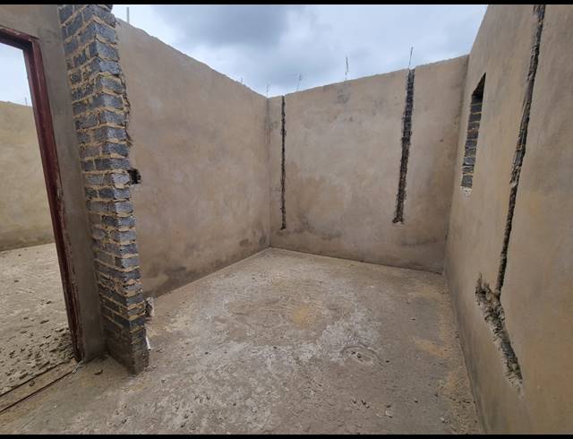 3 BEDROOM TOWNHOUSE FOR SALE IN ARCON PARK